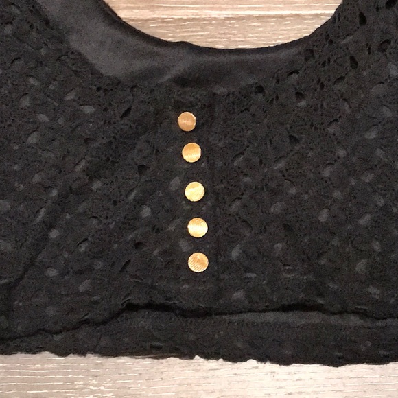 Like New- Long sleeve cropped Top - Picture 6 of 8